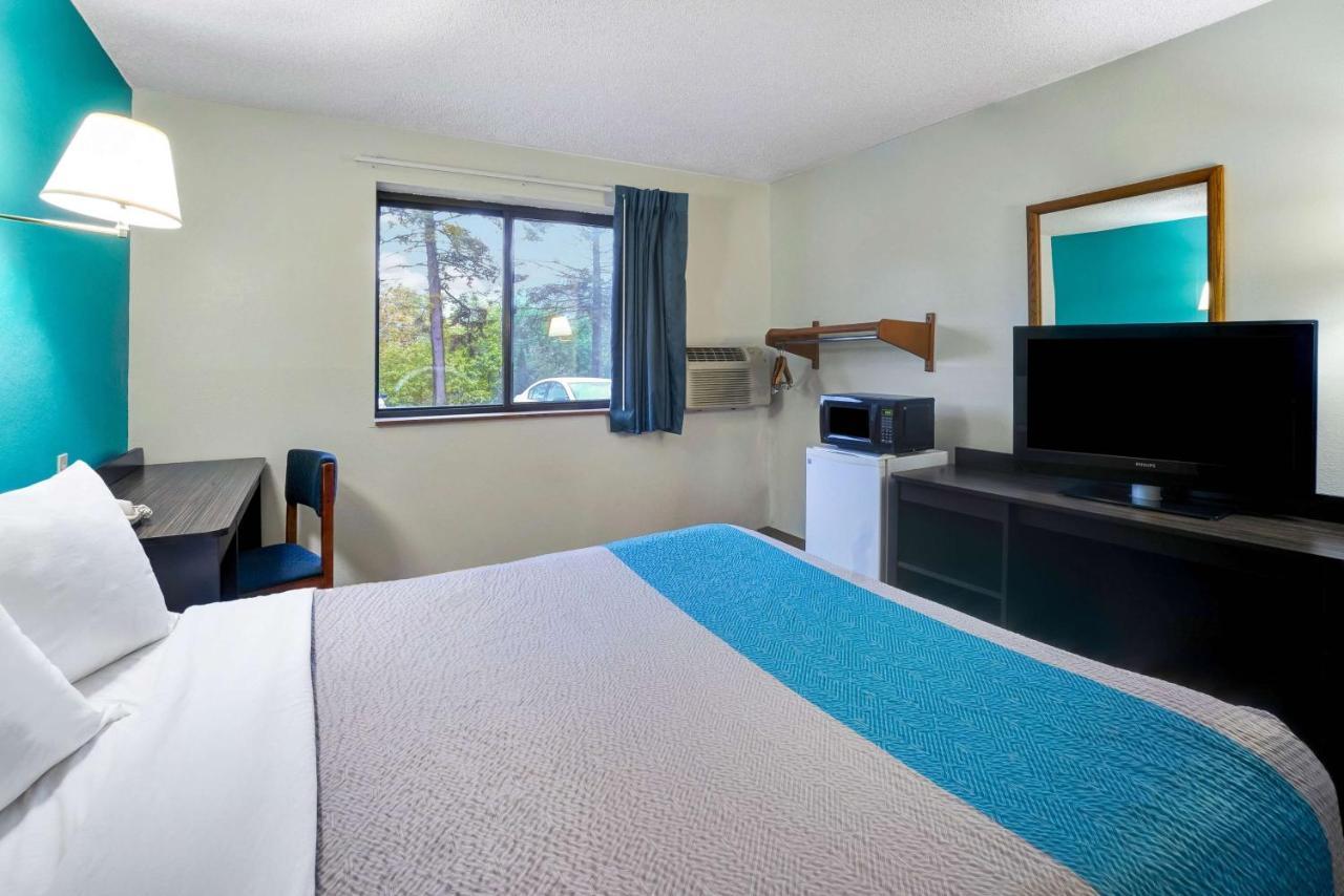 Motel 6-Montoursville, Pa - Уилямспорт Екстериор снимка