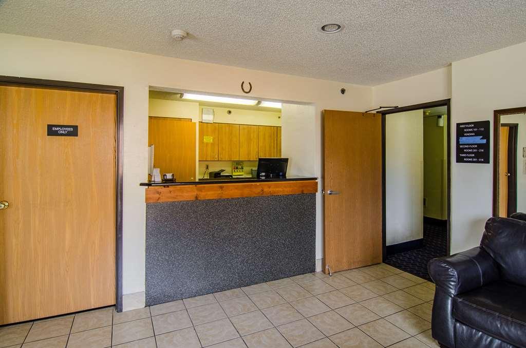 Motel 6-Montoursville, Pa - Уилямспорт Интериор снимка